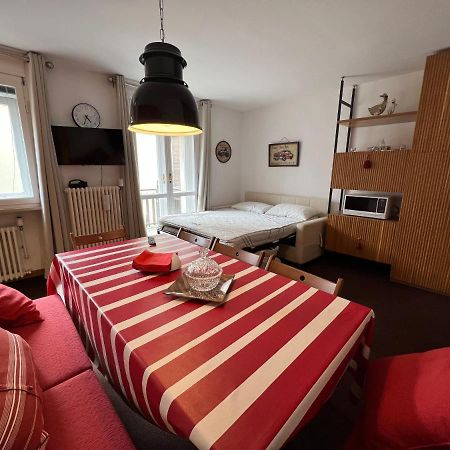ブレウイル・チェルヴィナイアL'Altra Casa Del Cervinoアパートメント エクステリア 写真