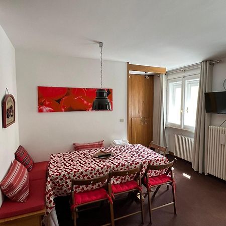 ブレウイル・チェルヴィナイアL'Altra Casa Del Cervinoアパートメント エクステリア 写真