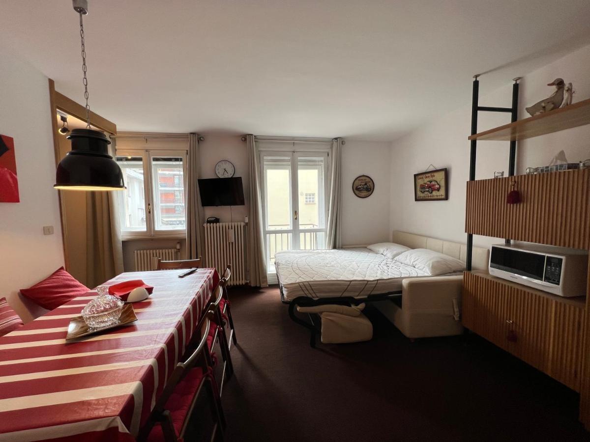ブレウイル・チェルヴィナイアL'Altra Casa Del Cervinoアパートメント エクステリア 写真