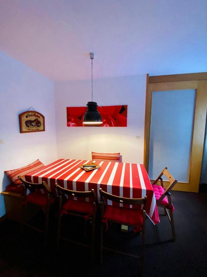 ブレウイル・チェルヴィナイアL'Altra Casa Del Cervinoアパートメント エクステリア 写真